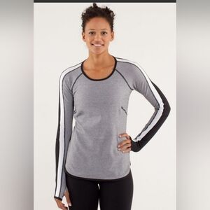 Lululemon Runder Under Long Sleeve Top Reversible Wear 2 Ways!  EUC